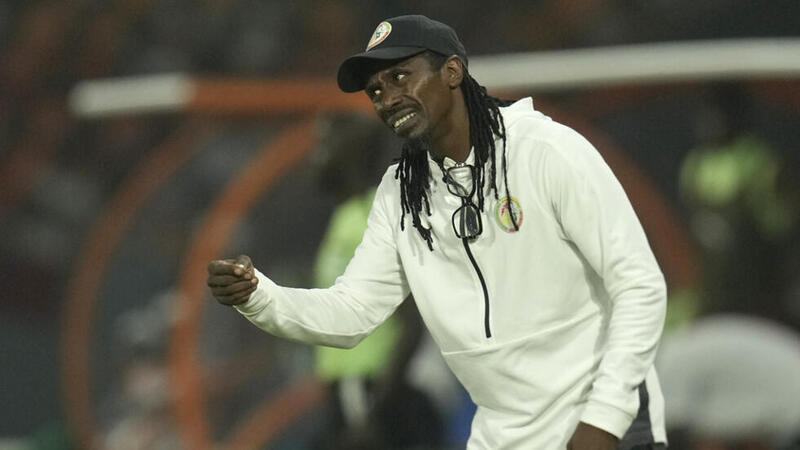 Aliou Cissé giải nghệ ở tuổi 33 sau thời gian thi đấu cho Sedan
