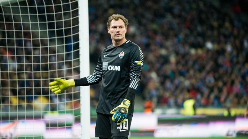 Khoảnh khắc dưới khung thành của Andriy Pyatov