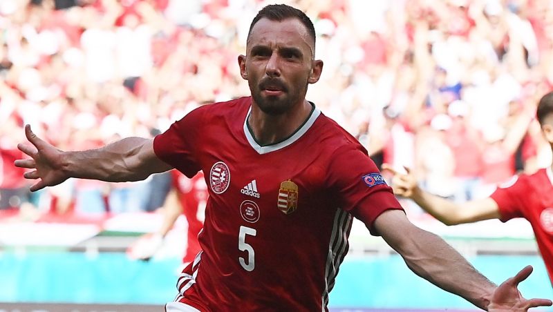 Fiola thi đấu đa năng ở hàng thủ và luôn là chốt chặn đáng tin cậy của tuyển Hungary
