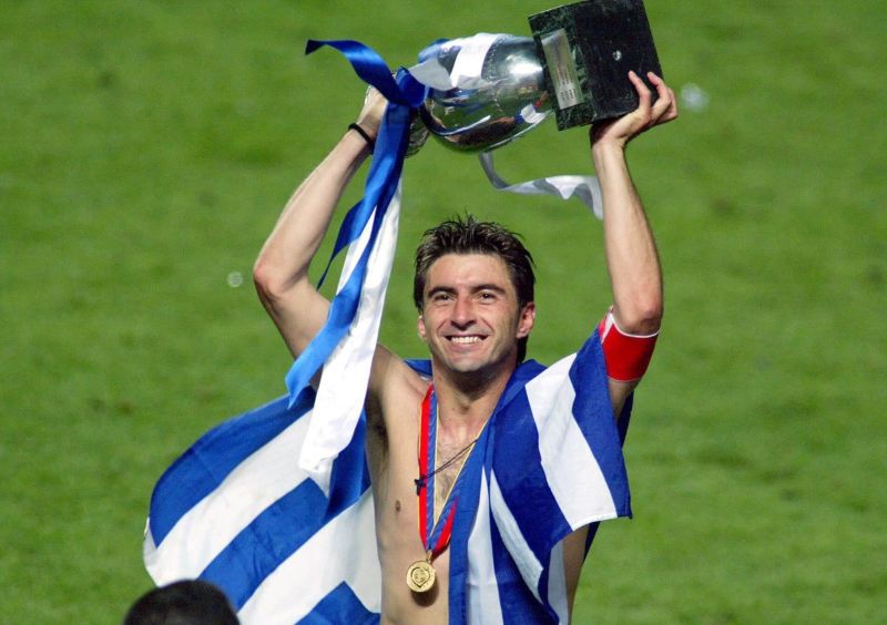 Zagorakis được vinh danh là Cầu thủ xuất sắc nhất Euro 2004 nhờ phong độ ấn tượng